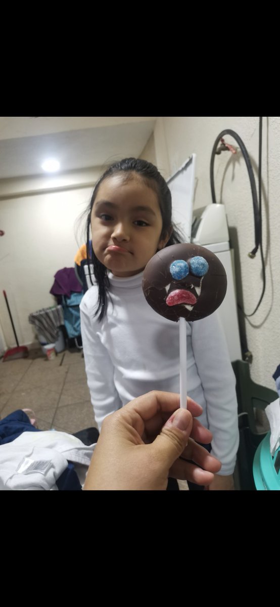 minajazca's tweet photo. @RicolinoMX creo que borraron mi post solo por no ver su #caratriste #paletapayaso
Que mala onda... https://t.co/D4IUROJ4pY