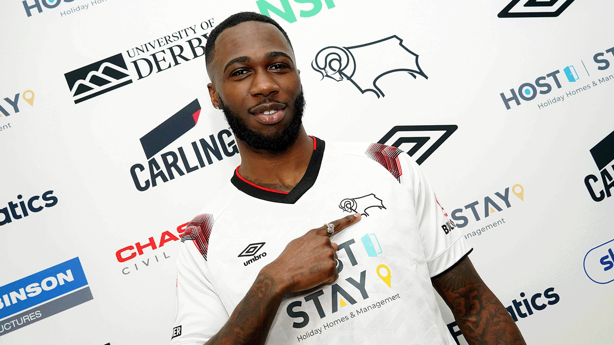 dcfcofficial's tweet photo. Our new winger! 🙌🐏

#DCFC https://t.co/4RZaEMWmQD