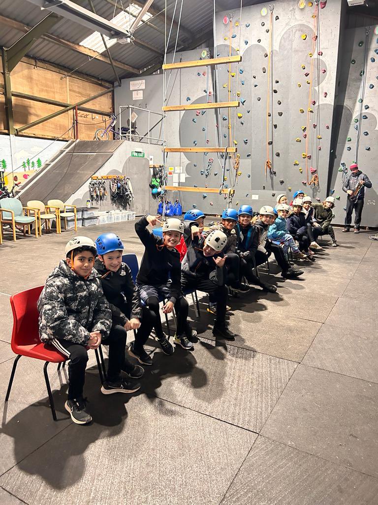 5JM have had an amazing first day on residential! This afternoon, two groups did orienteering and the low ropes course which was a real challenge but great fun!