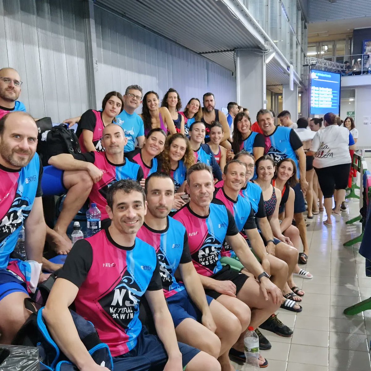 55 Medallas premio del Naturalswim natacion master de petrer, en el Autonómico de Natación Master en Castellón