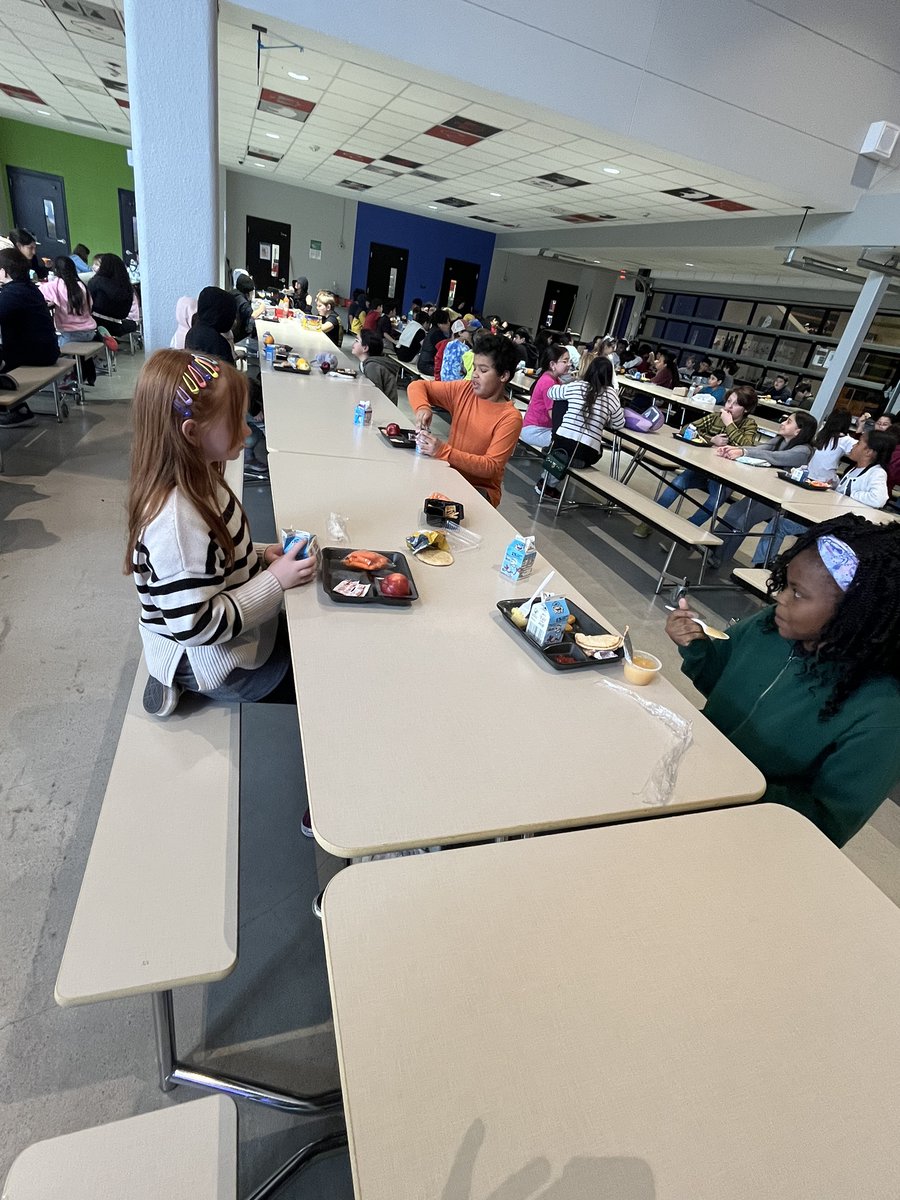 We are so grateful to our amazing School Nutrition Staff who kept students fed throughout the last week. They are thrilled to have our students back inside our cafeteria.