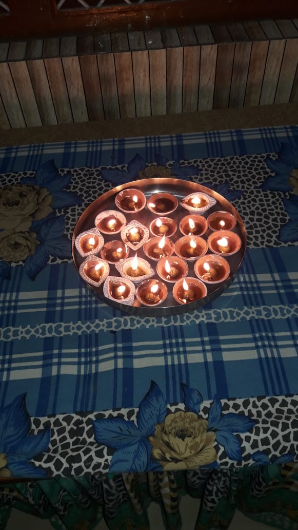 Rmj078's tweet photo. अत्र , तत्र , सर्वत्र राम हैं , 
सब राममयी हैं ।।

#JaiShreeRaam #JaiShriRam #AyodhaRamMandir #AyodhyaRamMandir #RamMandir #RamMandir #RamMandirInauguration https://t.co/B3qr5lw4tg