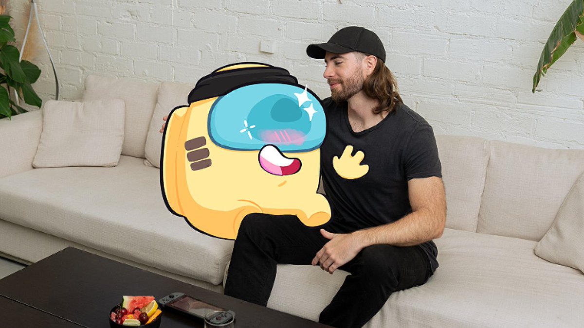 KYR_SP33DY's tweet photo. Big announcement on the YT Channel today! ⚡️
https://t.co/DlHShGeMgc

Learn more about why I'm holding @Albi_SideArms  like this and how myself and a few other creators founded our new company FocusFuel!

Check out the FocusFuel website here: https://t.co/kCd2HbLLWL
Use code "Speedy" for 10% off!