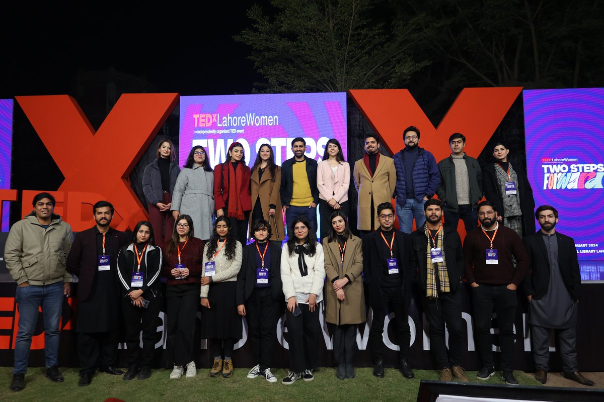 irtezaubaid's tweet photo. 300+ people came together to attend @TEDxLahore and to hear stories that matter and listened to inspiring women who deserve the world because they are doing so much to make this a better world for others. Thanks to our speakers and partners for making it happen ! #TEDxLahoreWomen https://t.co/W5RuWFNV3l