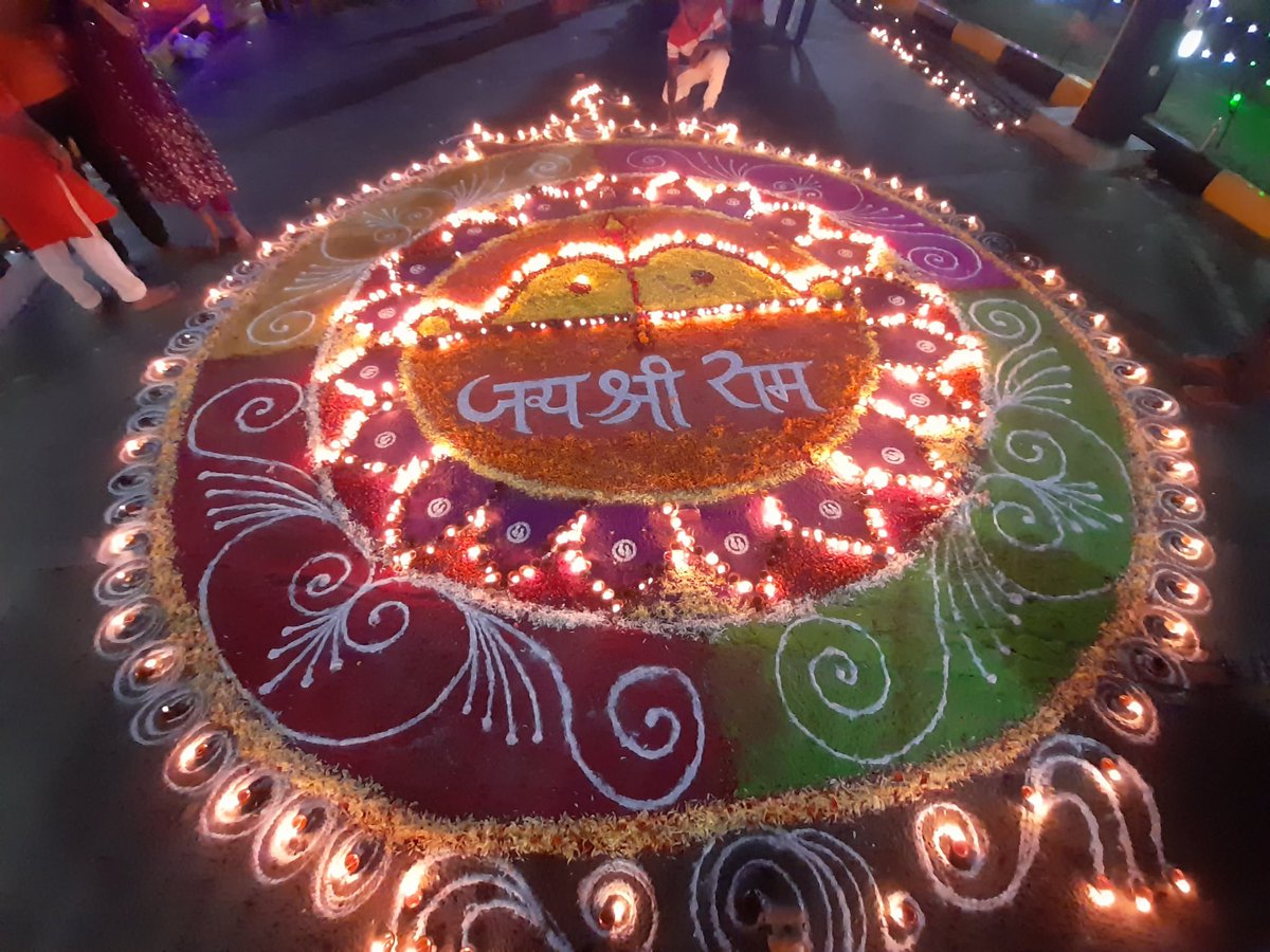 avmoharir's tweet photo. These are pictures from our apartment in Bengaluru. Literally a Grand Diwali celebrated. People came in large numbers today. Celebrated with great brotherhood and joy. Everyone was very happy! 
#RamMandirPranPrathistha https://t.co/KMenRI50NA