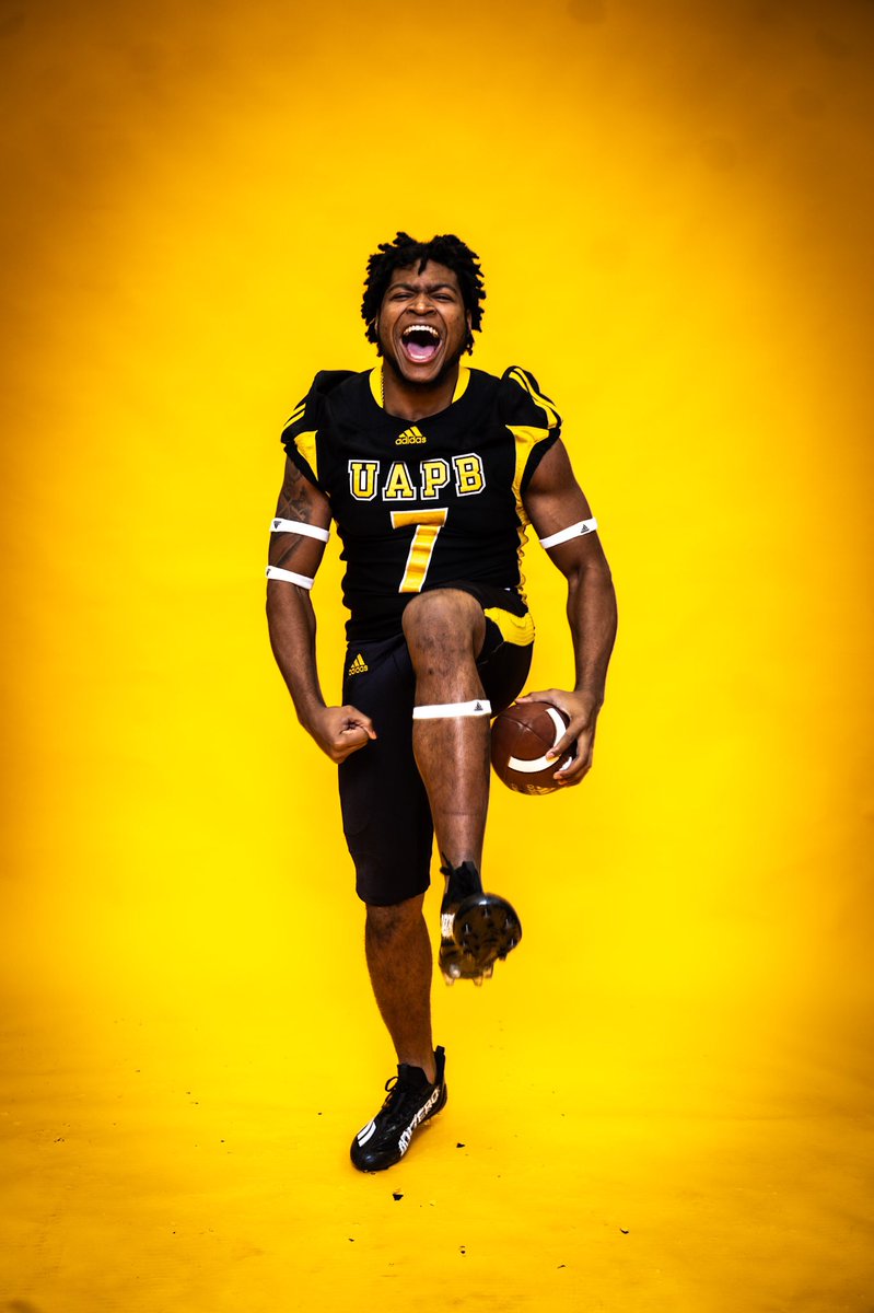 Daylon Land tweet media