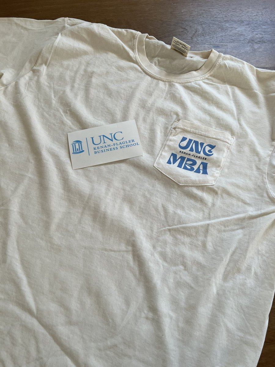 chrismithunc's tweet photo. My sister‘s Christmas present to me finally came in! Love it! #UNCmba https://t.co/8Hbg4r1BO7