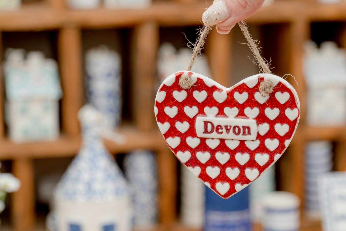 DevonCountyShow's tweet photo. π’ Calling all tradersπ’ Trade stand bookings are now open for Devon County Show 2024! π To secure your spot and be part of the action, email Claire at tradestands@dcshow.org or visit our website at https://t.co/eMVOFLFXk7
#dcshow2024 #lovedevon #madeindevon https://t.co/0Uk3ZhWjgo