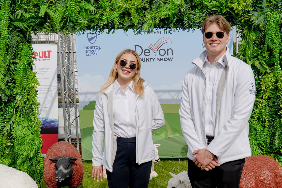 DevonCountyShow's tweet photo. π’ Calling all tradersπ’ Trade stand bookings are now open for Devon County Show 2024! π To secure your spot and be part of the action, email Claire at tradestands@dcshow.org or visit our website at https://t.co/eMVOFLFXk7
#dcshow2024 #lovedevon #madeindevon https://t.co/0Uk3ZhWjgo