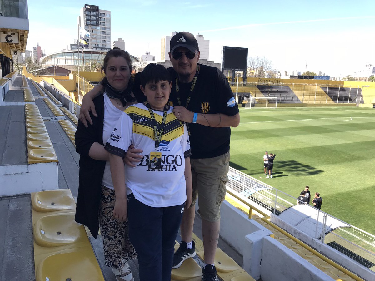 Feliz cumple querido Carminatti!!! Mi casa, nuestra casa… la de todos los que amamos y llevamos en el corazón al amarillo y negro!!! 🖤💛🖤