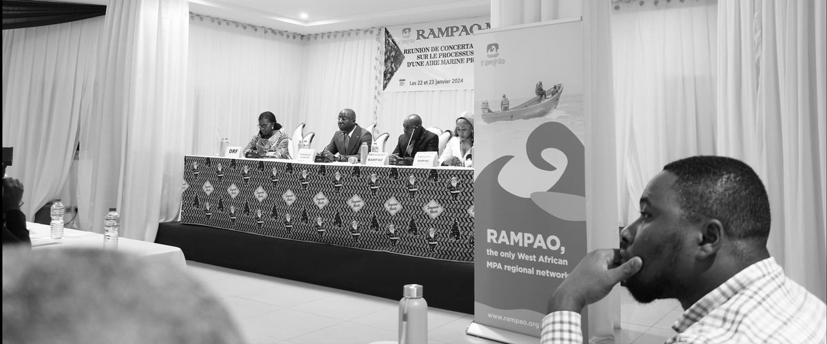 rampao_network's tweet photo. 🟢 Unique réseau d’Aires Marine Protégées (#AMP) en Afrique de l’Ouest, le Réseau régional d'Aires Marines Protégées en Afrique de l'Ouest ( #RAMPAO )entame ce jour les échanges avec l'ensemble des acteurs impliqués, pour la création d’AMP au Togo. C’est à travers une réunion de concertation qui se tient les 22 et 23 janvier 2024 à Lomé. 

Cet atelier d’envergure va aider à : 

📌-capitaliser les initiatives éparses menées visant la création d’aires marines protégées au Togo ;
📌- identifier les activités à mener pour la création d’aires marines protégées au Togo ;
📌- adopter les bases d’une synergie d’actions dans le domaine ;
📌- adopter une feuille de route pour la création d’aires marines protégées au Togo

La cérémonie d’ouverture de la rencontre a été présidée par le représentant du Ministre togolais de l’environnement, Monsieur Comlan AWOUGNON, en présence de Mme la Secrétaire Exécutive du RAMPAO, Marie Suzanne TRAORÉ, le président du RAMPAO, Colonel Mamadou Sidibé et la Directrice de la Direction des Ressources Forestières du Togo, Mme Lydia ATUTONU.
-----
@UNEP_Francais @IUCN @prcmarine @blue_centre @AFD_France @FMB_CaboVerde @amisdelascience @marystraore @PNBancarguin @wacaprogram