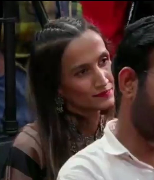 1Rt = 1 🩴chappal on the fac of <a href="/NayandipRakshit/">nayandeep rakshit</a> aka chunkita adopted brother.

1Like = 1 🩴chappal on the face of samira from teleglam.

Let's see who deserves more chappal.

☆ #MannaraChopra | #BiggBoss17 ☆ #BB17 ☆ QUEEN MANNARA FTW