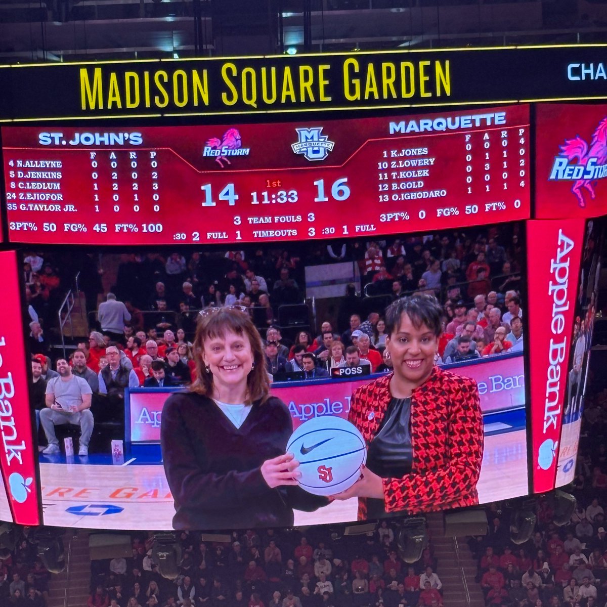 khccnyc's tweet photo. Excited to receive recognition from @applebankcare at the St. John's vs. Marquette game in the iconic @TheGarden this past Saturday! Grateful for our partnership with Apple Bank and appreciative of the support they provide. We had a great time at the game.🏀✨
#KHCC #KHCCares https://t.co/Gzfi07MqPs