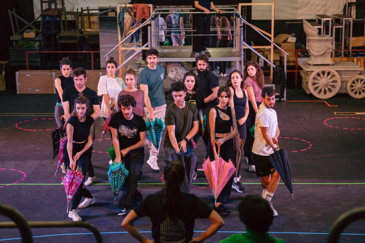 Empiezan los ensayos del Proyecto Zarza 'El año pasado por agua'
<a href="/laradiloy/">Lara Diloy</a> <a href="/MartaEguilior/">Marta Eguilior</a> <a href="/INAEM_Cultura/">INAEM</a> <a href="/culturagob/">Ministerio de Cultura</a>