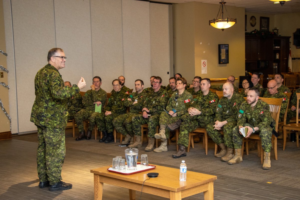 LGen Michael Wright, CCA/CAC (@army_comd_armee) on Twitter photo Thanks to my colleagues at 32 Canadian Brigade Group for joining me to discuss what’s ahead for <a href="/CanadianArmy/">Canadian Army</a> in Latvia and beyond. <a href="/4CdnDiv4DivCA/">4 Cdn Div / 4 Div CA</a> Thanks to my colleagues at 32 Canadian Brigade Group for joining me to discuss what’s ahead for <a href="/CanadianArmy/">Canadian Army</a> in Latvia and beyond. <a href="/4CdnDiv4DivCA/">4 Cdn Div / 4 Div CA</a>