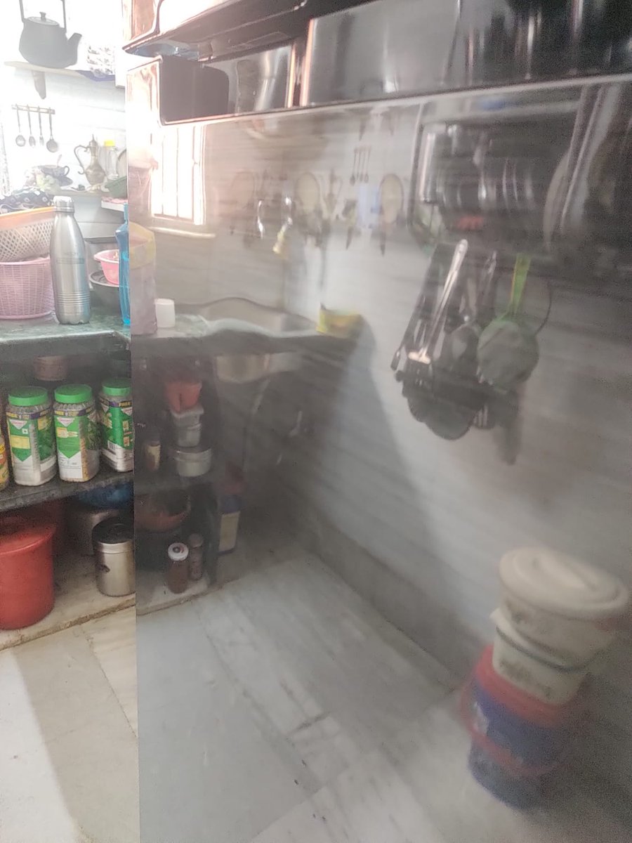 Ankit_gupta0526's tweet photo. Hello @flipkartsupport @Flipkart 

I have purchased a refrigerator on 13.02.2024 and received it on 15.02.2024. The unit we have received with multiple dents. But I'm unable to put in a replacement. Could you please check and help out. @GyanTherapy @geekyranjit Could you plz help https://t.co/7tanMSnzuw