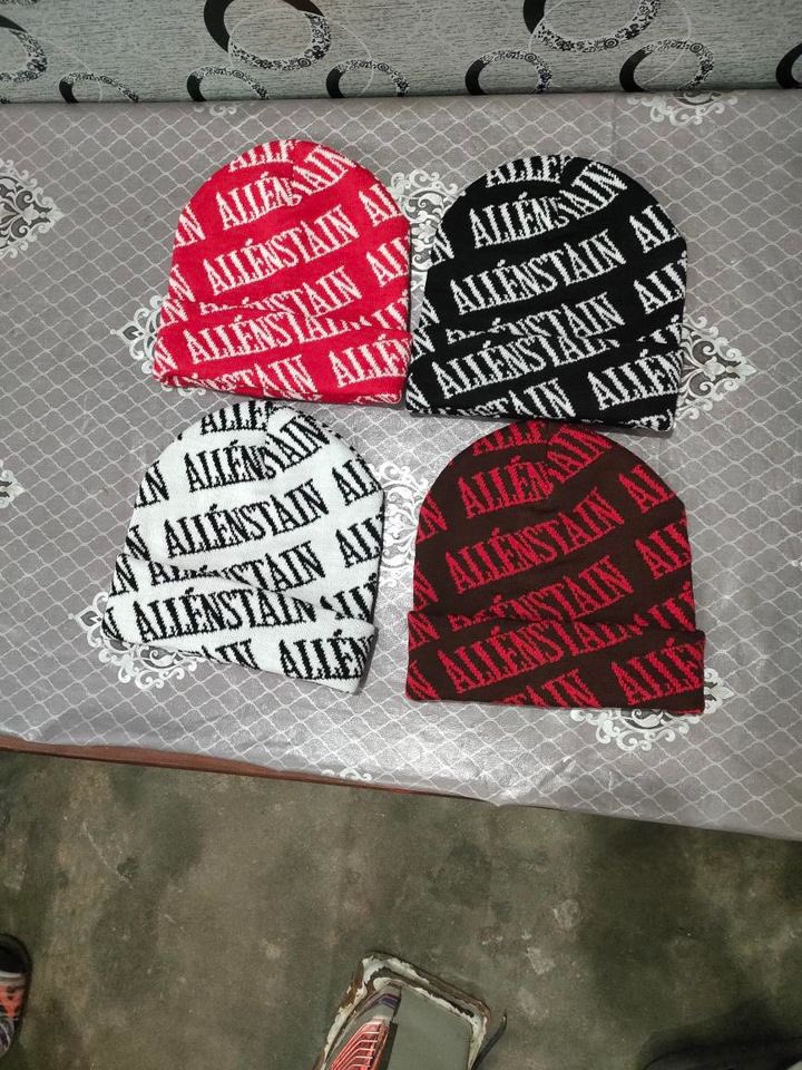 S_stevens36's tweet photo. 🚨VA BEANIES COMING SOON!!! I REPEAT VA BEANIES COMING SOON!!!! LOCK IN WITH ME IF YOU NEED ONE KNOW YALL HEADS COLD AS A BONE 1 OUT HERE 😮‍💨🤷🏽‍♂️ TAPP IN WITH ME 🅿️ https://t.co/aLYVyplebV