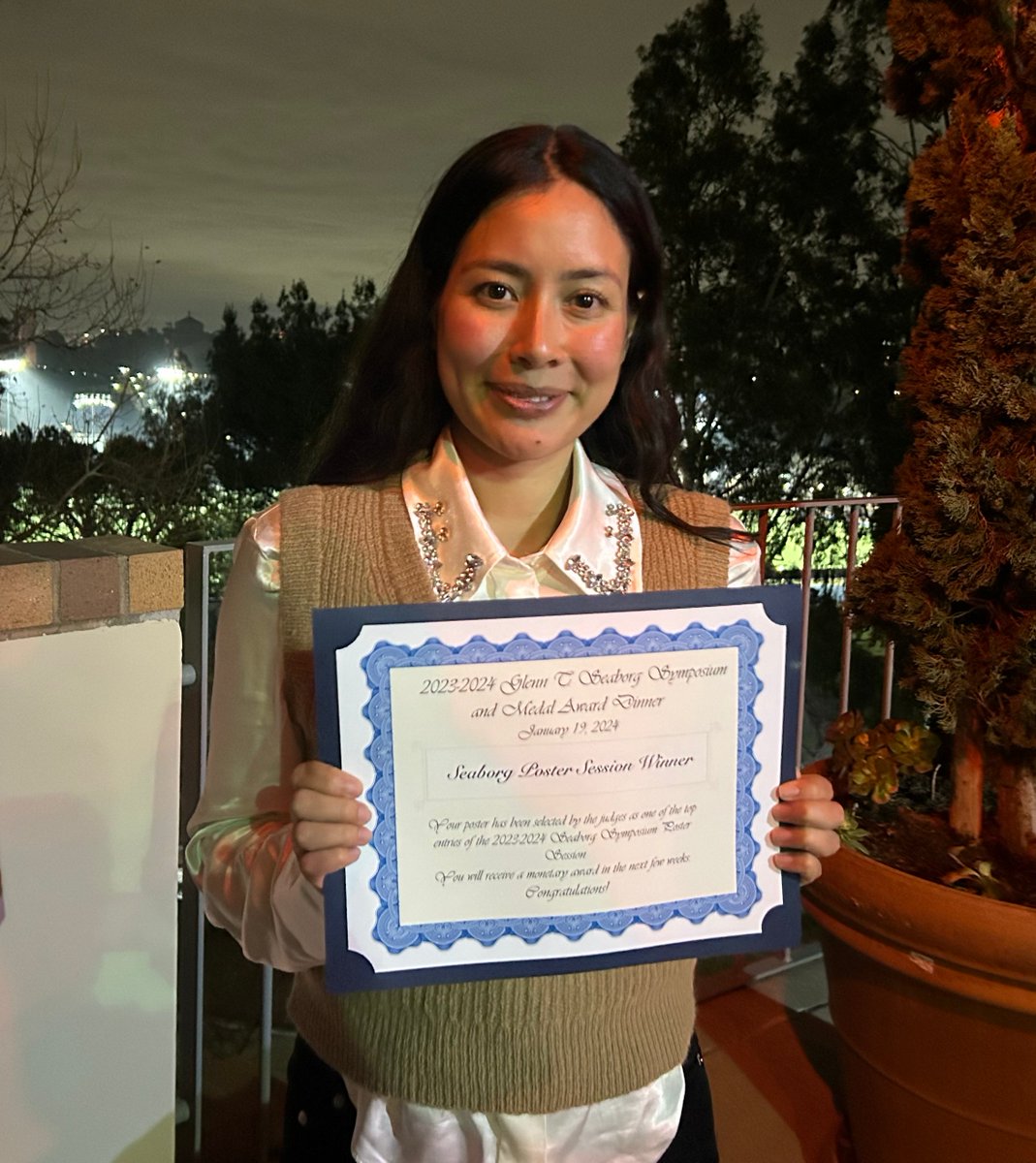 In case you missed it, 4th year graduate student Ari (<a href="/TenaArismel/">Arismel Tena Meza</a>) was honored as a poster session winner at the Seaborg Symposium this past week! We could not be more proud! <a href="/uclachem/">UCLA Chem & Biochem</a> #Seaborg
