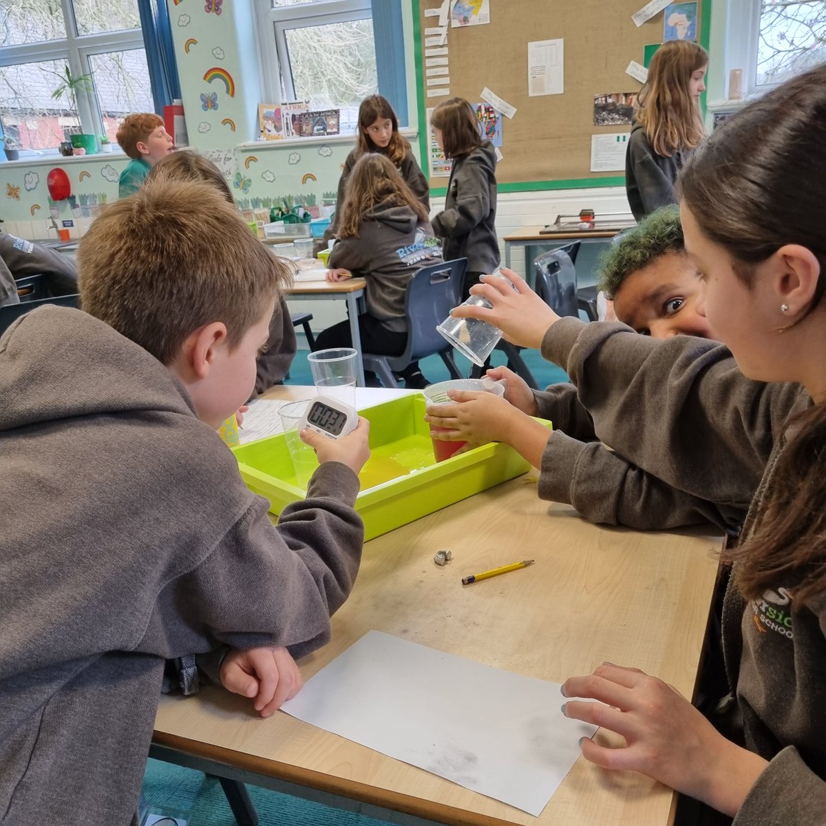 Year 6 looking at 'blood vessels' and how they differ in size and the effect that has on how liquid flows through.