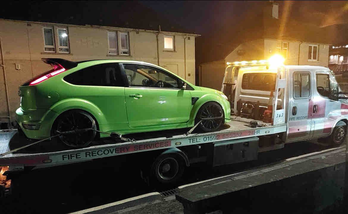 PSOSLevenmouth's tweet photo. Loddy huckled and car seized in Methil for driving with nay insurance and drug offences. Class B drugs also seized.
#FeelingKindaGreen
#FailedTaeFocus
#IncredibleSulk
#AwDinnae
#OpParamount 
#ImprovingLevenmouthTogether https://t.co/Ds9AMLVuLt