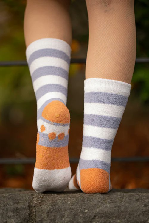 SockDreams's tweet photo. Bread dog, bread dog!
https://t.co/RU0AXLYVWN
#cozy #dogslife #dogsocks #corgilife https://t.co/byf8gwX3eJ