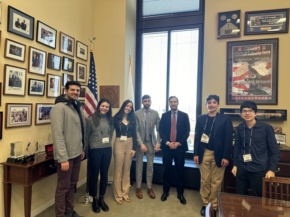 Sarah Mack tweet media