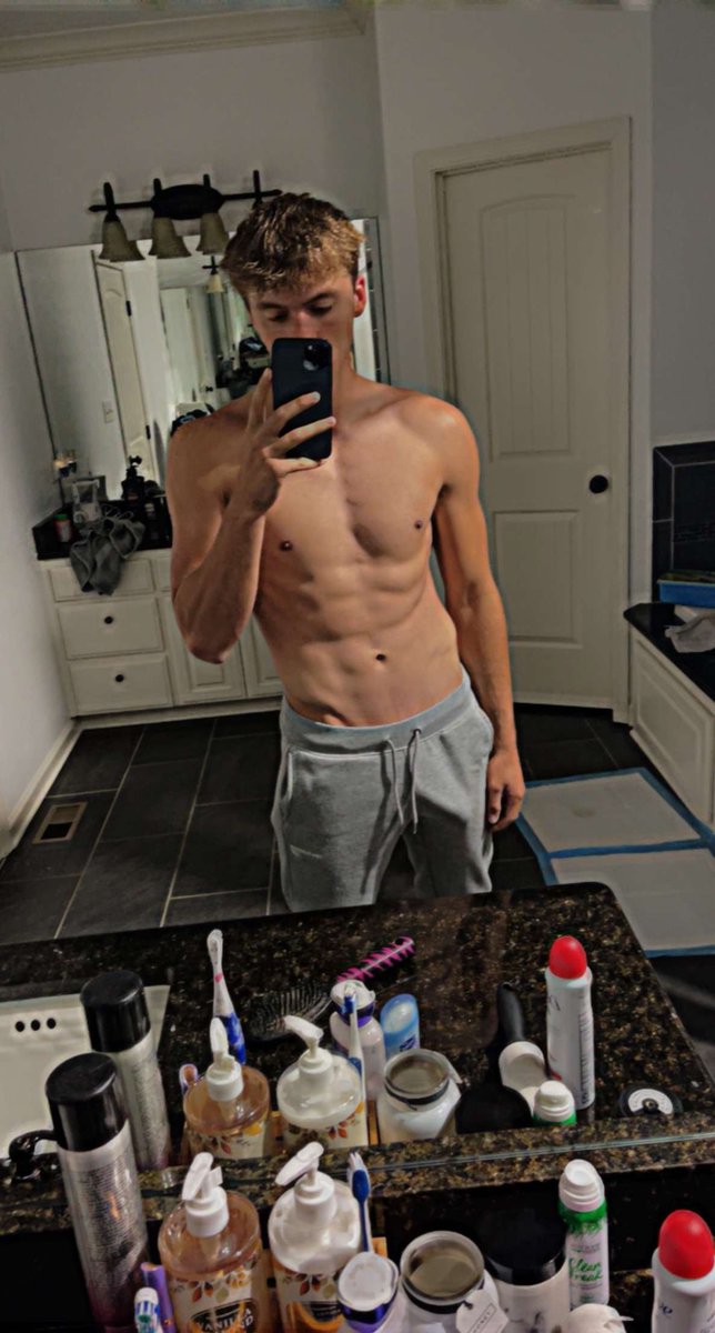 SixS_Models's tweet photo. On a scale of 'meh' to 'mind-blowing,' where does this view land for you? 
#Fitness https://t.co/sVF8aM7g8e