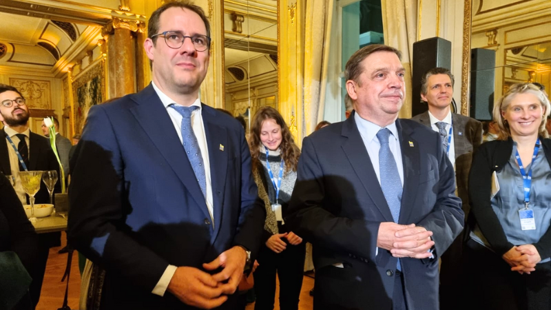 LuisPlanas's tweet photo. En la recepción con motivo de la apertura oficial de la Presidencia belga del Consejo Europeo de #Agricultura y #Pesca.
#beEU https://t.co/NI29DRdWAx