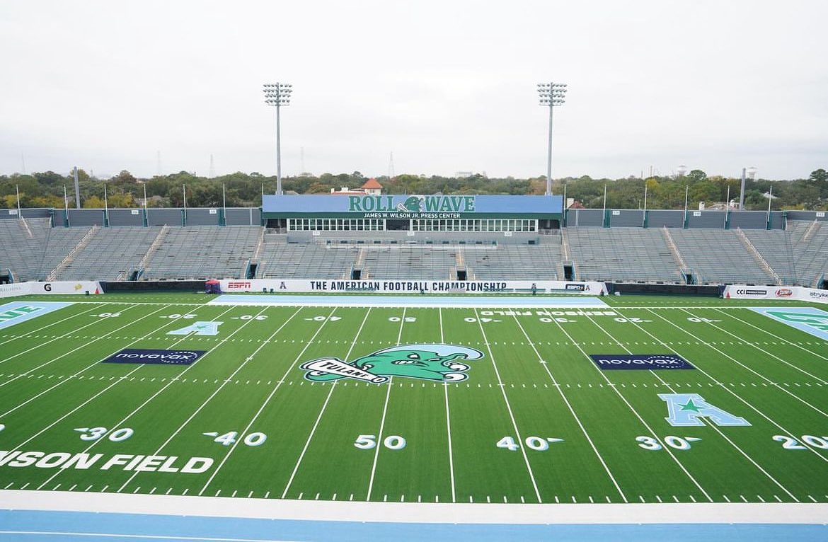 J7ontaeGilbert's tweet photo. #AGTG  Blessed to receive an offer from Tulane University #RollWave 🌊 @JJMcCleskey @coachspritchett @coachcoreye @CoachDBrown1 @johnamofah24 @CoachWinnjr @coach_uzzi @ChadSimmons_ @adamgorney @SWiltfong247 https://t.co/6owTGfbWJk
