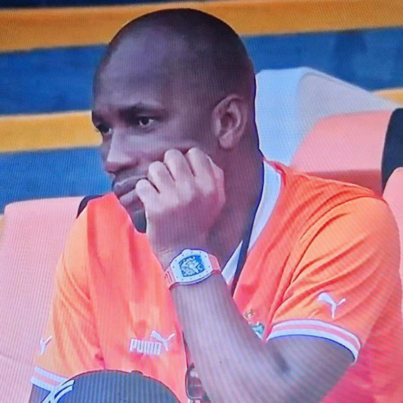 Kuma_UFO's tweet photo. Mais regardez ce que vous faites a mes gars 😭 #AFCON2023 https://t.co/kHb0I9JZfy