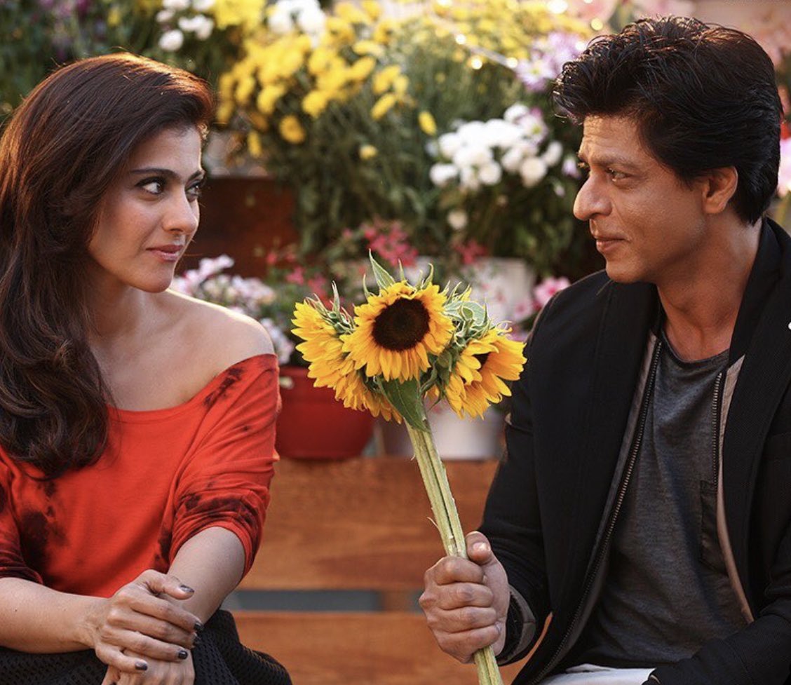 srkajolfolklore tweet picture