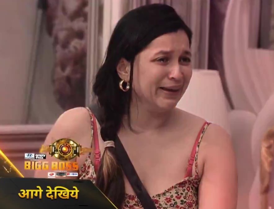 RealKhabriBhai's tweet photo. Never forget this image #MannaraChopra Fans 

This is the result of Mental Torture and Character Assassination by Ankita Lokhande and her Paid PR Media Goons

Finale mei aukaat dikha dena

STAY STRONG MANNARA https://t.co/pmXlORoJkj