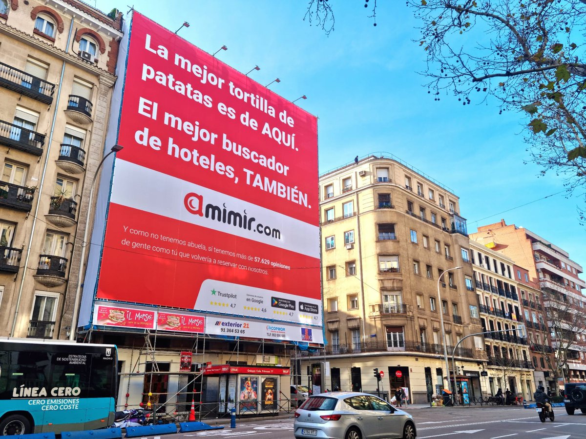 MarcFarreDev's tweet photo. Primera lona en Madrid para nuestra página de https://t.co/e4VjqdGhM0. 👏🏻 https://t.co/WHsntl4o1m