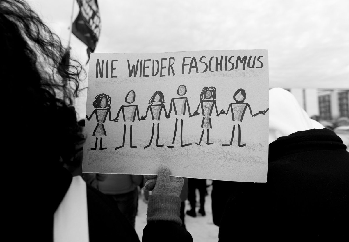 Some close up impressions from yesterday's 100.000+ strong protest in Berlin against fascism, far-right political party AfD and to defend democracy. 
All photos (c) <a href="/SvenjaBlock/">Svenja Block</a>
#DemocracyInAction #photojournalism