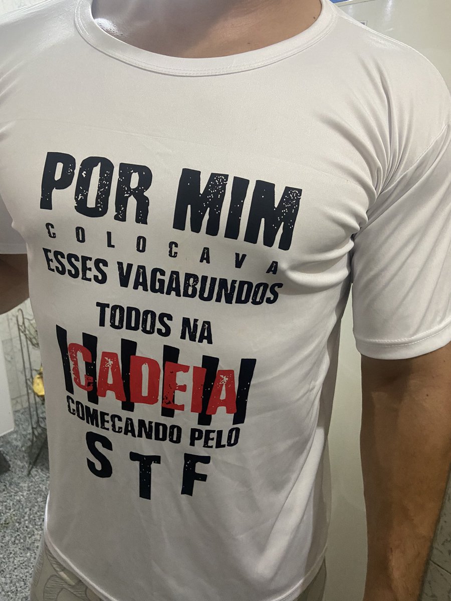 JoaquinTeixeira's tweet photo. PRIMEIRO ENCONTRO:

A ROUPA DELA / A MINHA https://t.co/oVzqPlYQLv