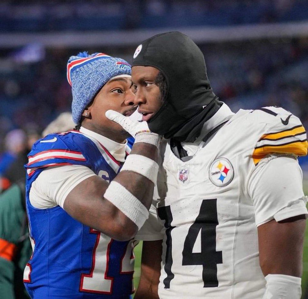 “Teach me how to catch a ball big bro” 

-Diggs to George Pickens