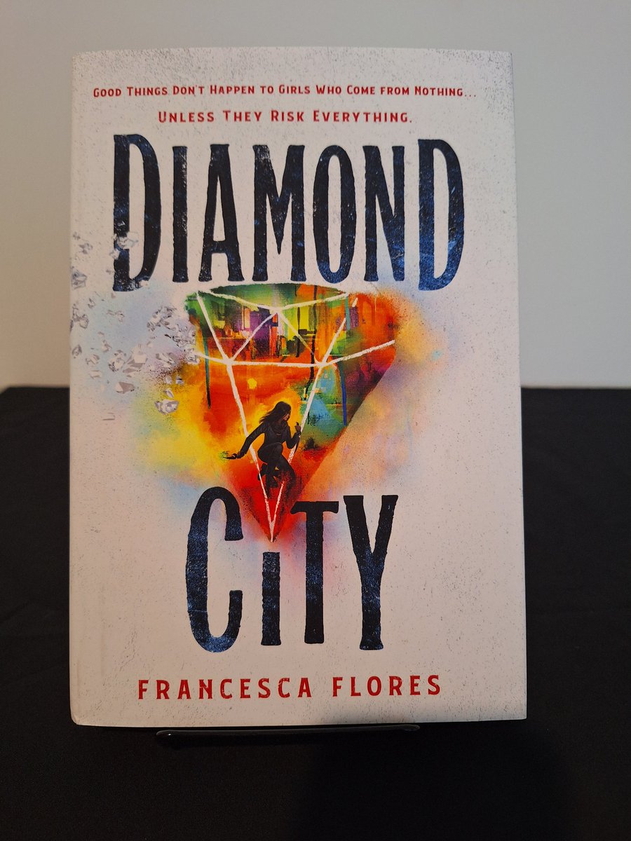 New Hardcover for only $11.99 on bundleupbooks.com!! Follow Aina as she risks everything to take charge of her own future & her own blood magic!
.
#bibliophile #bundleupbooks #diamondcity #francescaflores #bipocauthor #fantasy #readers #readingcommunity #bookclub #bookstore