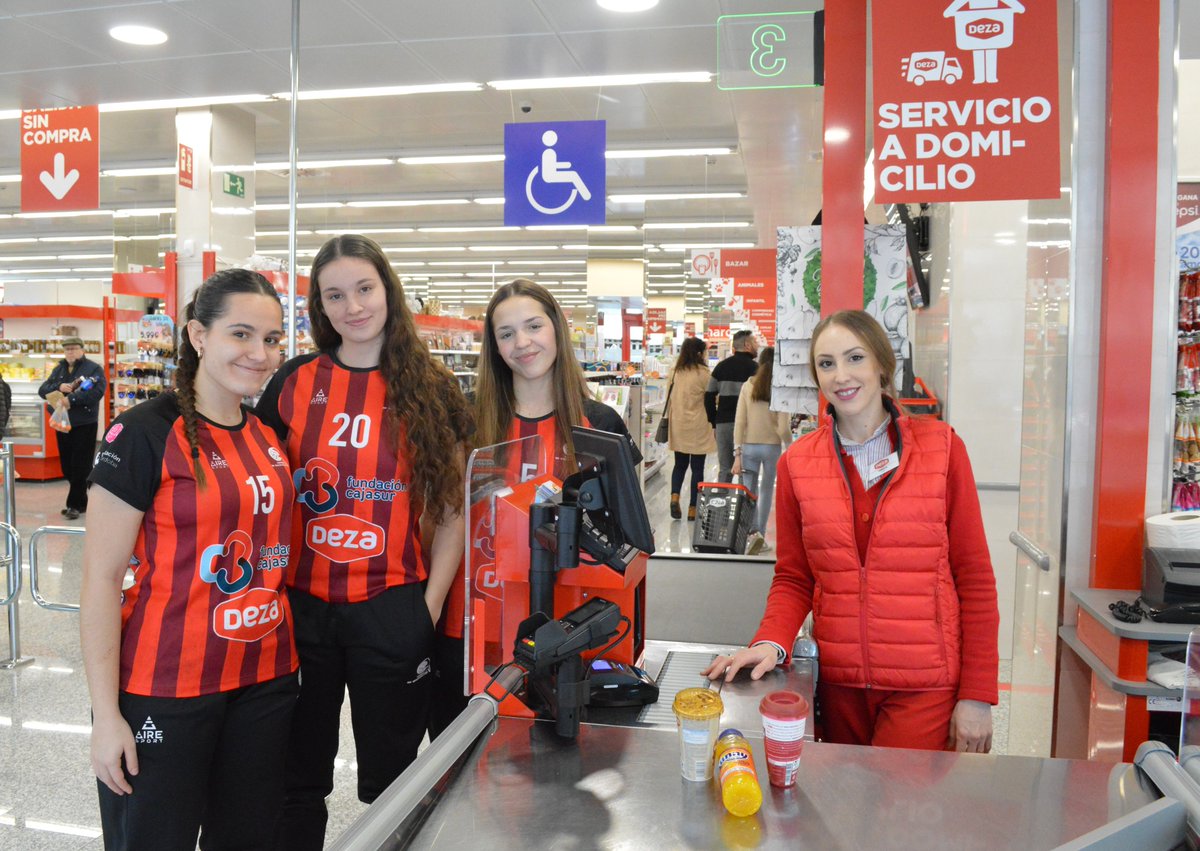 💼 PATROCINIOS
Nuestro equipo DHPF visitó las instalaciones de Deza Calidad en Fuente de la Salud para plasmar la alianza entre la empresa y la entidad granate esta temporada, una unión que se prolonga por casi tres lustros. ¡Gracias!
👉 cordobabm.com/el-cordoba-de-…