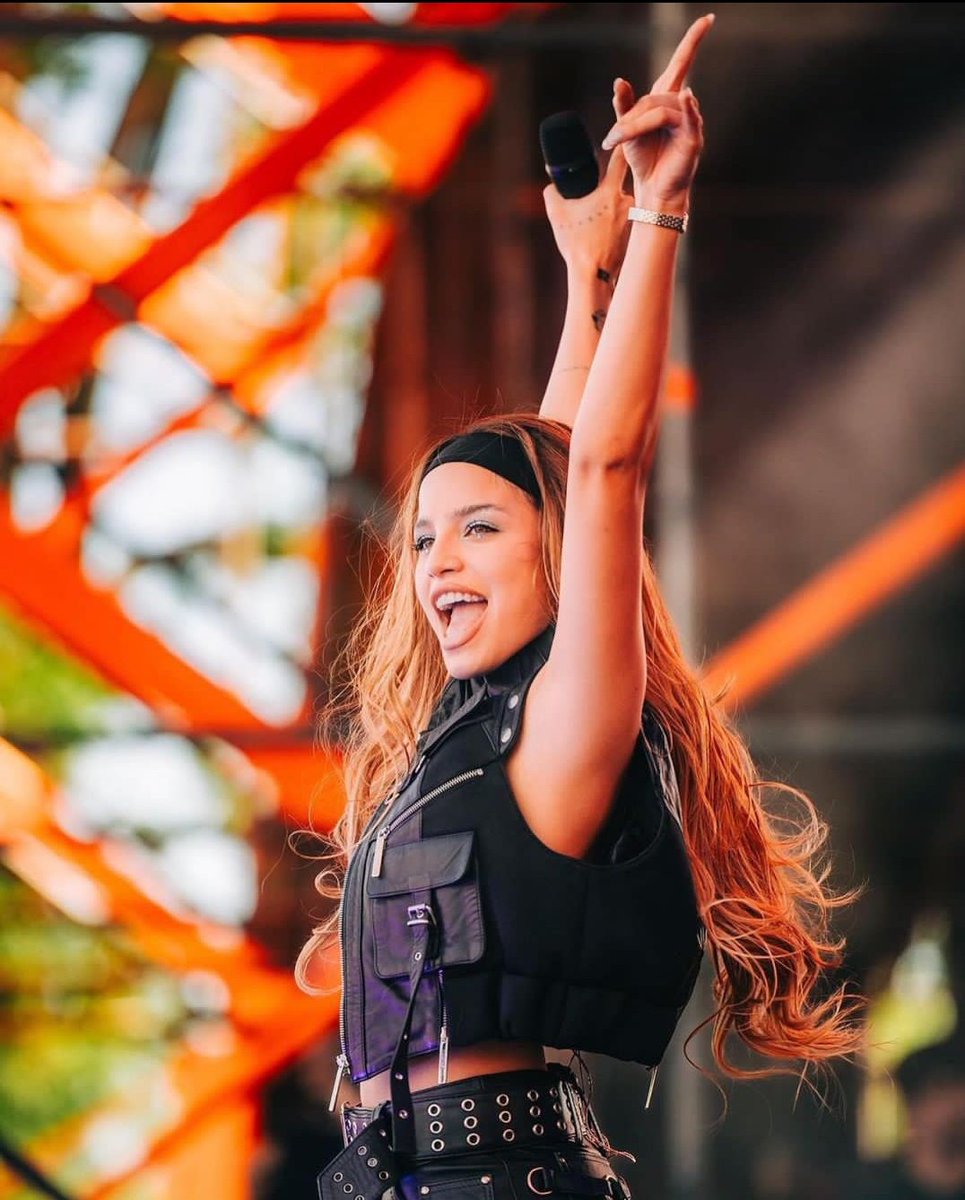 emiwithshiny's tweet image. ᅠ
💎  : 𓄼   ִ ۫  Que hermoso Chile, muchas gracias 🇨🇱
ᅠ