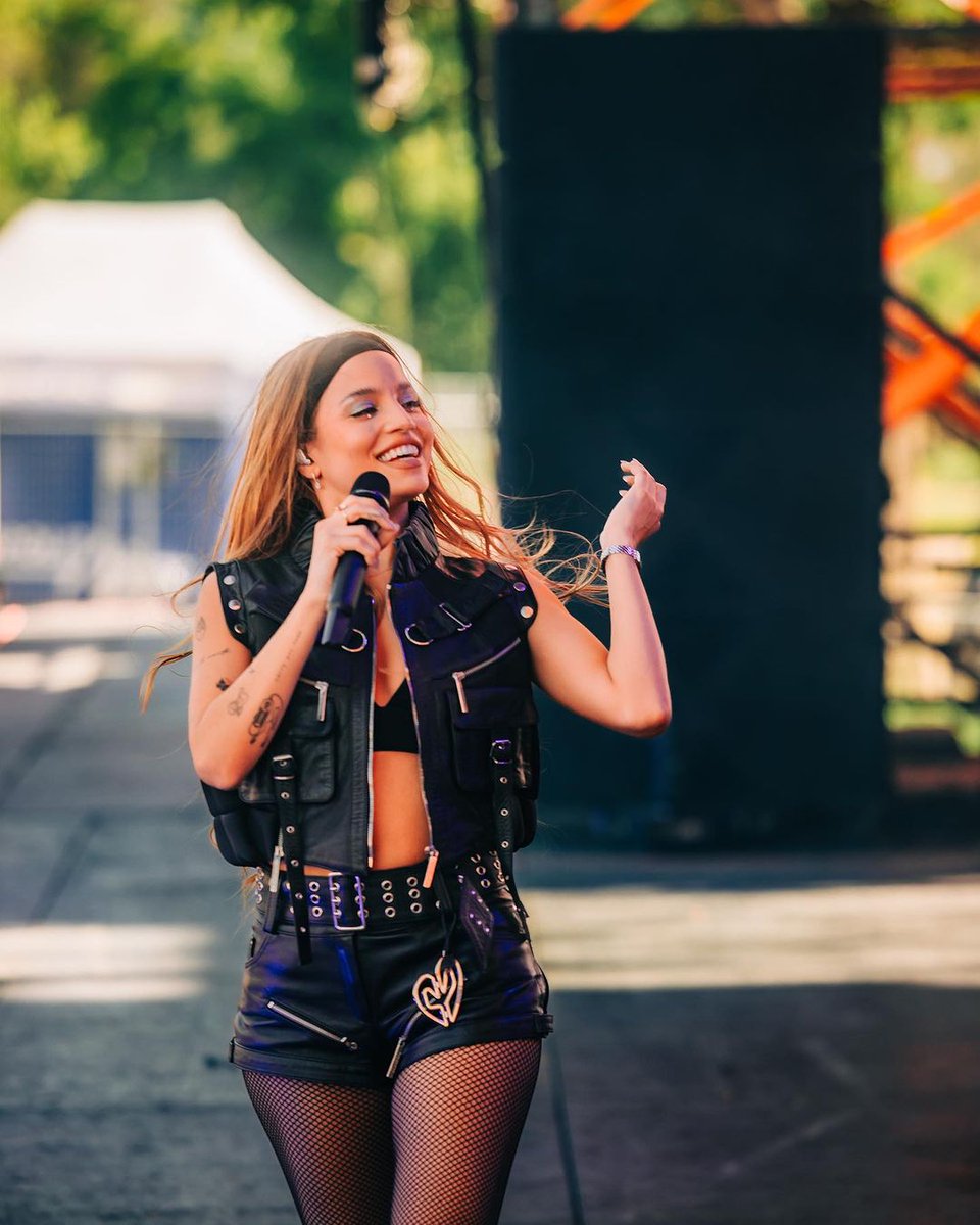 emiwithshiny's tweet image. ᅠ
💎  : 𓄼   ִ ۫  Que hermoso Chile, muchas gracias 🇨🇱
ᅠ