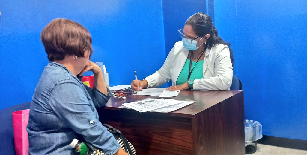 FastacVe's tweet photo. Desde nuestros centros de atención médica primaria seguimos brindando salud a todos los trabajadores y trabajadoras de la Alcaldía de Caracas.
#FastacContigo
@NicolasMaduro
@gestionperfecta
@AlcaldiaDCcs
@Dr_Gilberto14 https://t.co/qoU3ztyQ4E