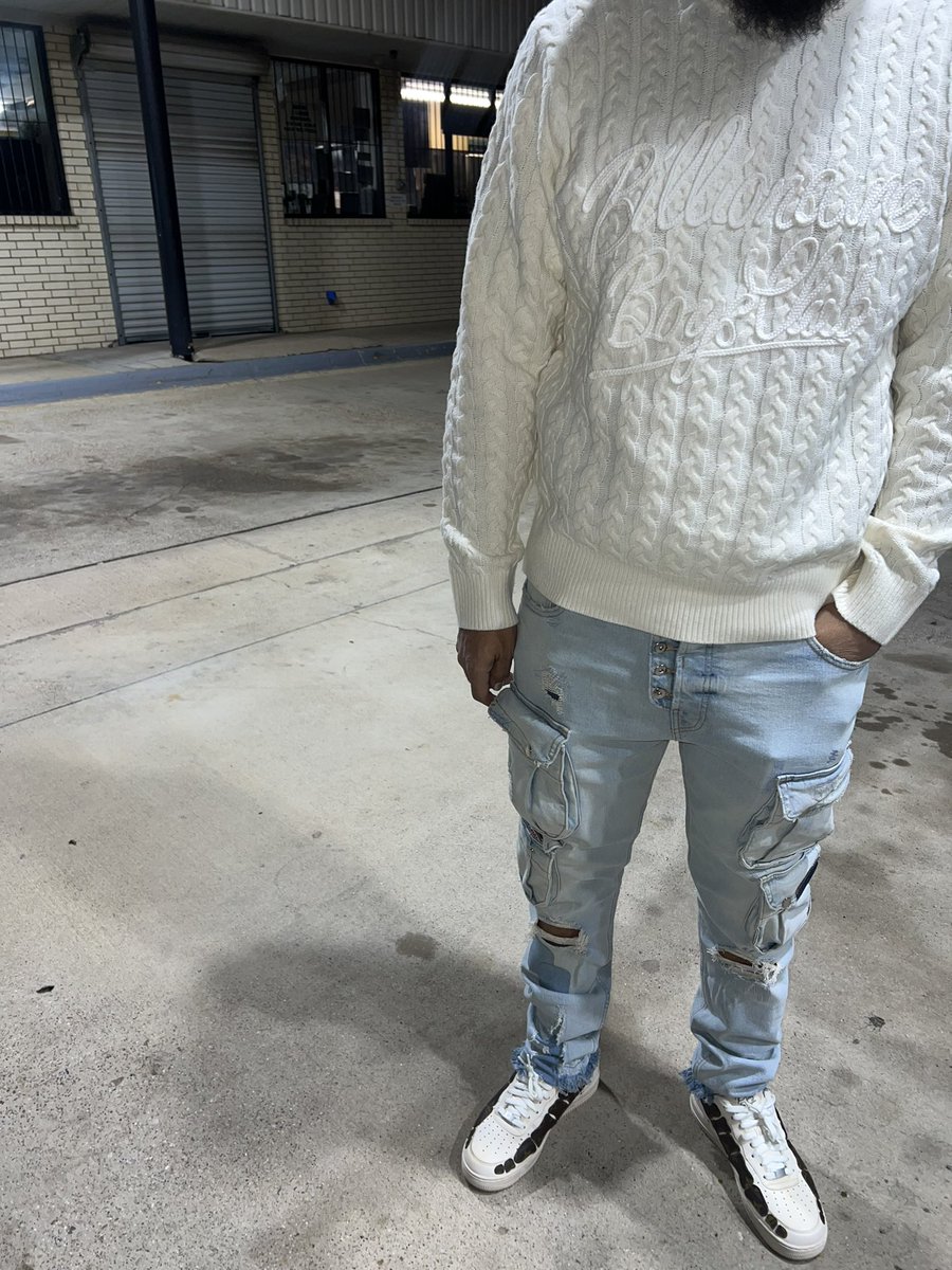StashhhRBB's tweet photo. Today I’m going Avant garde hopefully it match the car 🧑‍🍳🏷️💰 https://t.co/EPQKfXrNiw