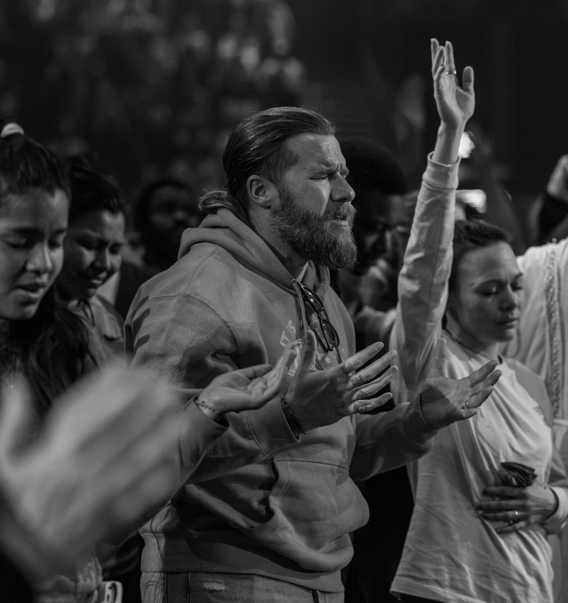 PaulDaugherty's tweet photo. God often does His
 best work behind the scenes. 

From green room prayers, 
to one-on-one ministry time
w/the Holy Spirit, 
to our behind-the-scenes crew, messy kids🤪😁🫨
God did beautiful things at #VCONF 24… &amp; most of things we won’t know until we get to heaven.🙏 https://t.co/rdeigowWUp