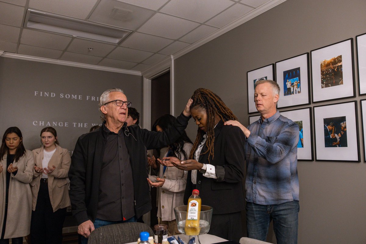 PaulDaugherty's tweet photo. God often does His
 best work behind the scenes. 

From green room prayers, 
to one-on-one ministry time
w/the Holy Spirit, 
to our behind-the-scenes crew, messy kids🤪😁🫨
God did beautiful things at #VCONF 24… &amp; most of things we won’t know until we get to heaven.🙏 https://t.co/rdeigowWUp