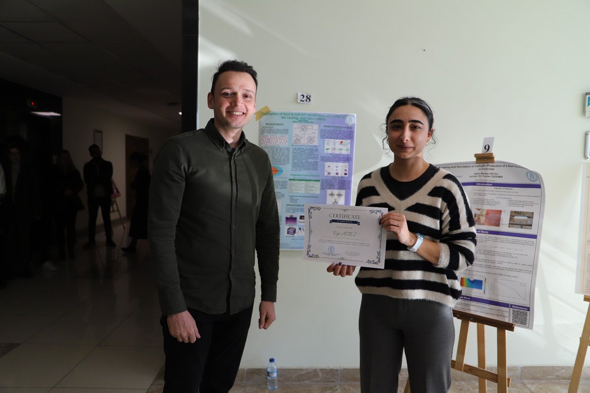 MuhendisveDoga's tweet photo. Öğrencilerimiz mezuniyet projeleri için  bugün jüri karşısındaydı. Mühendisliğe bir adım daha yaklaştılar. Tebrik ederiz... https://t.co/rL18C4kBCK