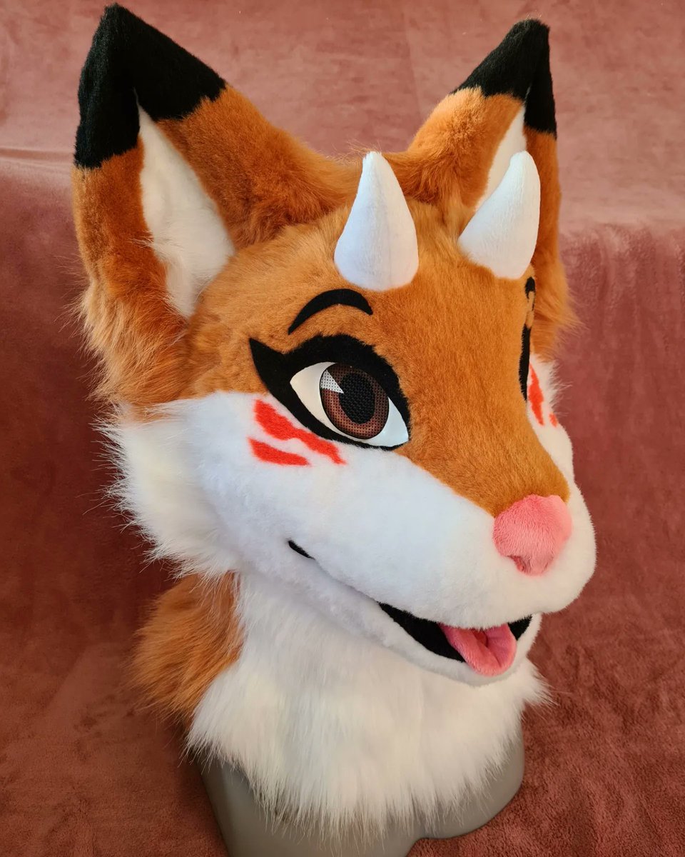 fatalplush's tweet photo. Pinkamer is finished!

+ magnetic eyelids ✨️🫶

🦊🦊🦊 https://t.co/pHy48HKCyz