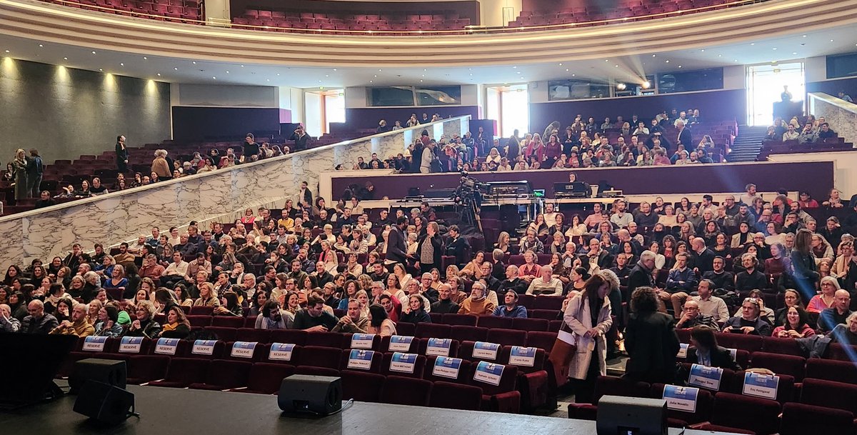 L'Amphithéâtre de la Cité des Congrès de Nantes se remplit pour un nouvel événement de lancement du plan stratégique 2024-2027 Ensemble Performant Solidaire de <a href="/CreditMutuelAF/">Crédit Mutuel Alliance Fédérale</a>.
<a href="/CreditMutuel/">Crédit Mutuel</a> <a href="/EuroInformation/">Euro-Information</a> <a href="/CM_Immo/">Crédit Mutuel Immobilier</a>