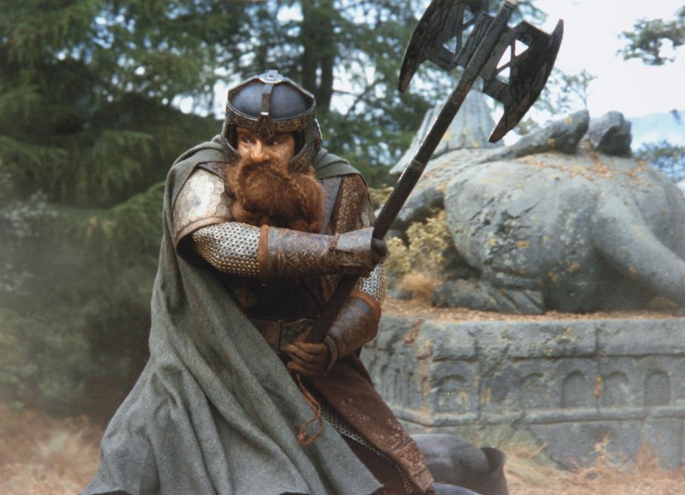 __Imladris__'s tweet photo. En las películas de El Señor de los Anillos, Gimli consigue su famosa hacha de doble filo en la Cámara de Mazarbul, en las profundidades de las Minas de Moria. Un pequeño detalle de las películas que muchos habrán pasado por alto. https://t.co/4bVwK5fHKD