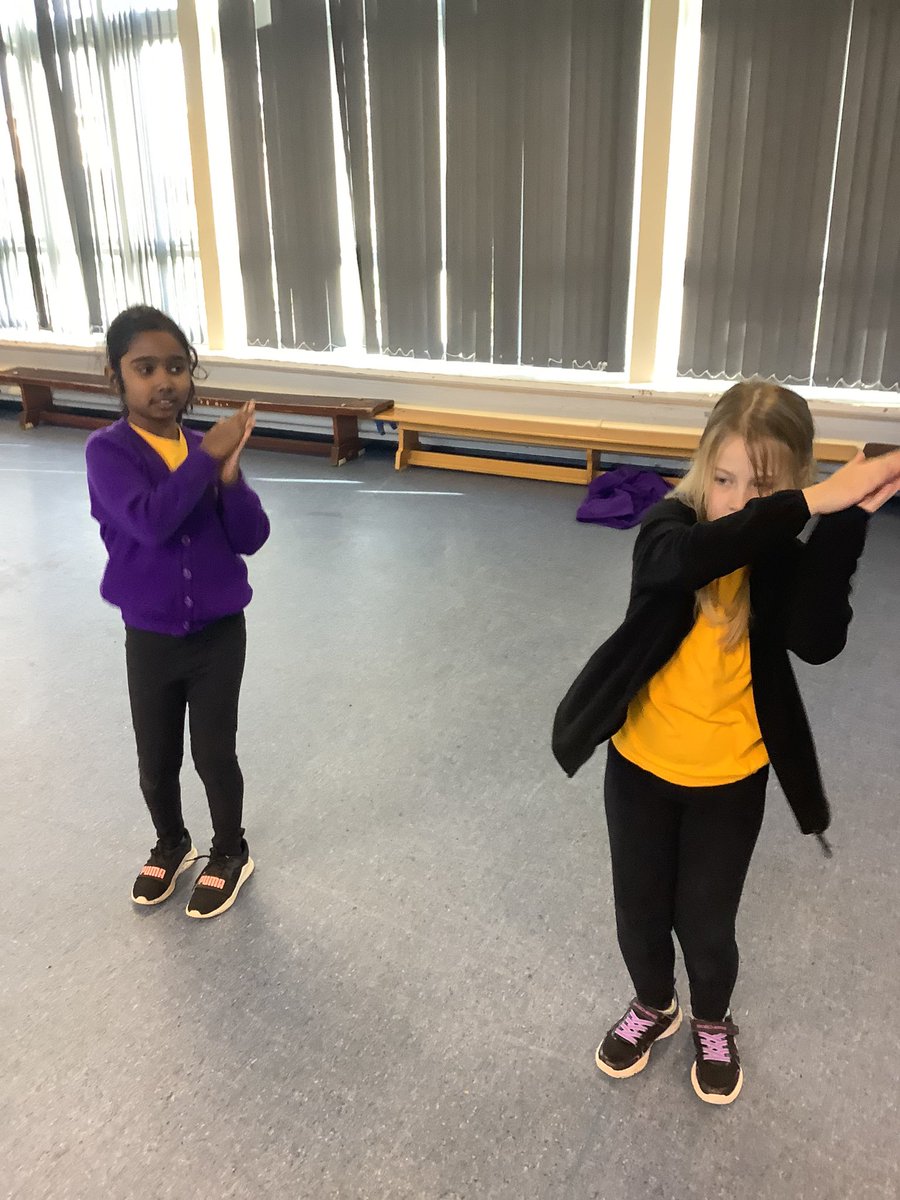 HaematiteEPS's tweet photo. Today Gill Class enjoyed an energetic dance lesson during P.E. We created four moves to an eight count beat and then performed to the class. https://t.co/ThXtPHKupk