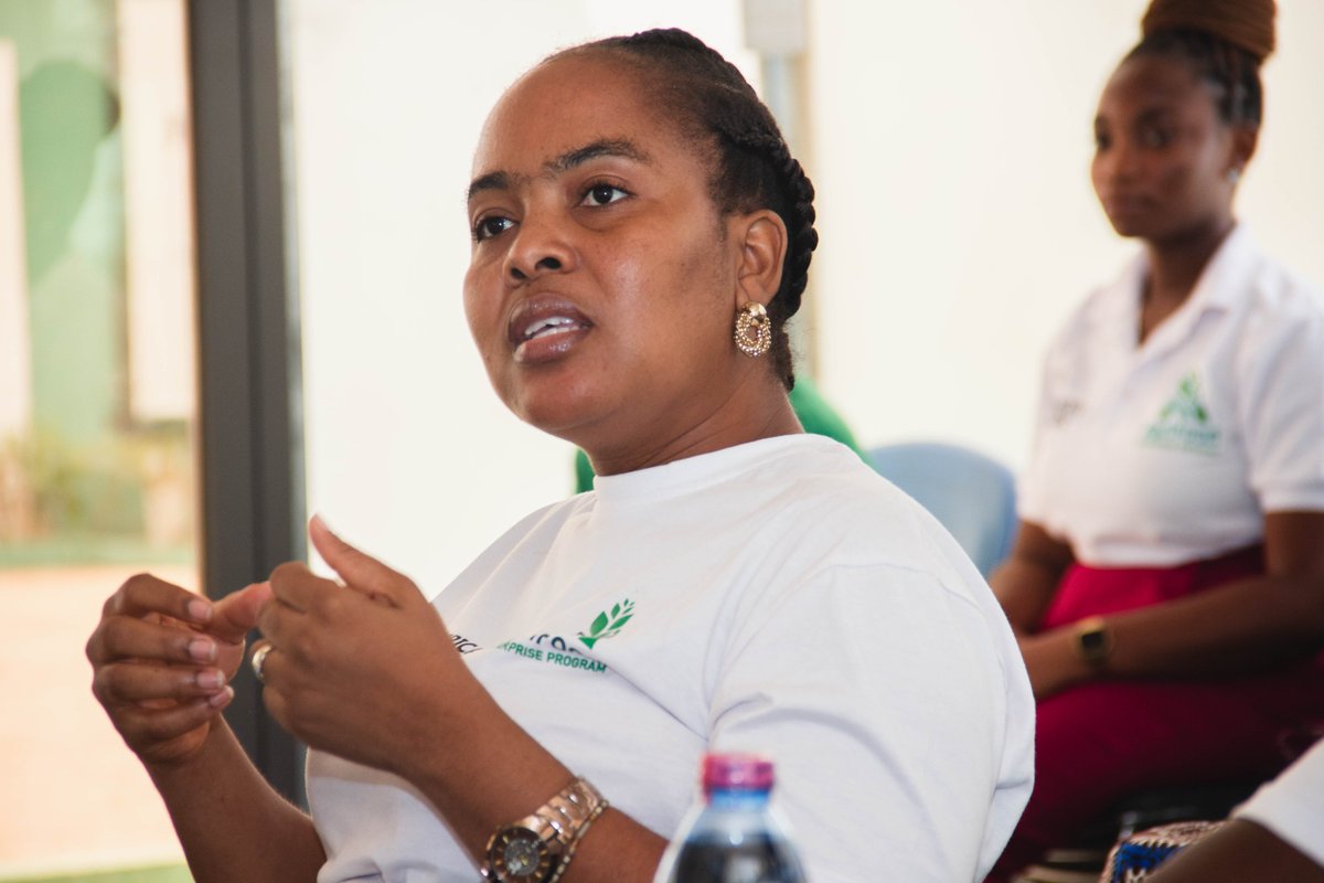 ASHAfrica_'s tweet photo. Our beneficiaries from the #AgrifoodEnterpriseProgram had a training session on sustainable agricultural practices &amp; comms skills. 
They covered various topics including cutting-edge eco-friendly strategies, and improving their comms abilities to build strong industry connections https://t.co/yPGbM2qgw1